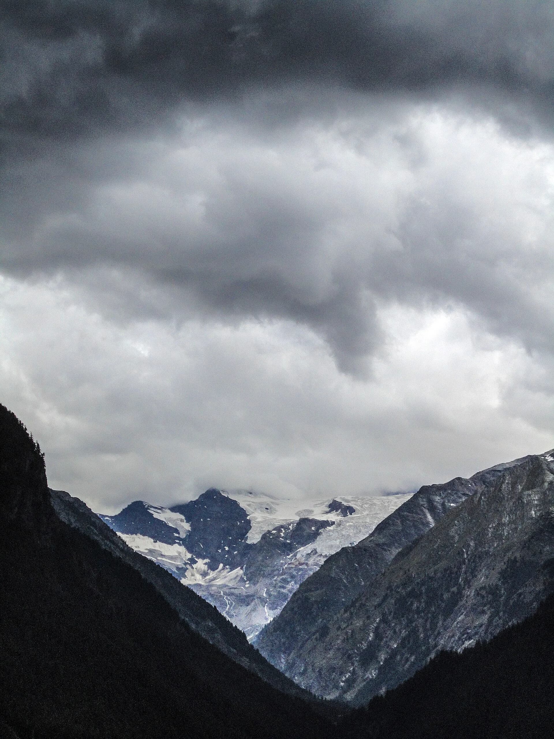 Gran Paradiso Tour — Stage 5: Rifugio Vittorio Sella → Cogne